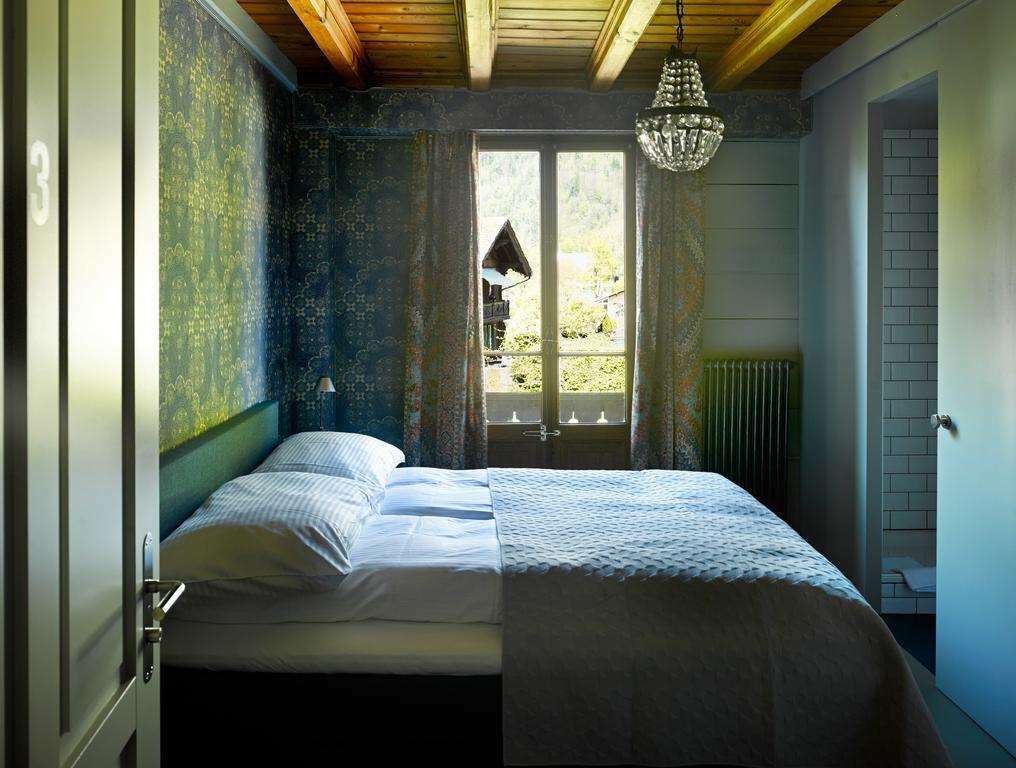 Boutique B&B Maison Bergdorf Интерлакен Номер фото